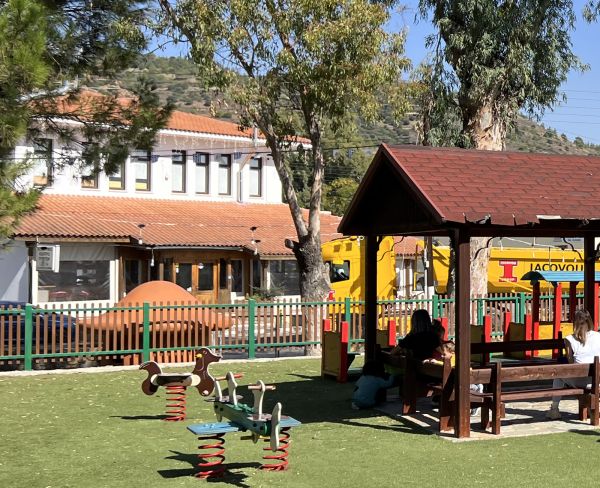 Park next to the old nursery school in Pyrga in Pyrga